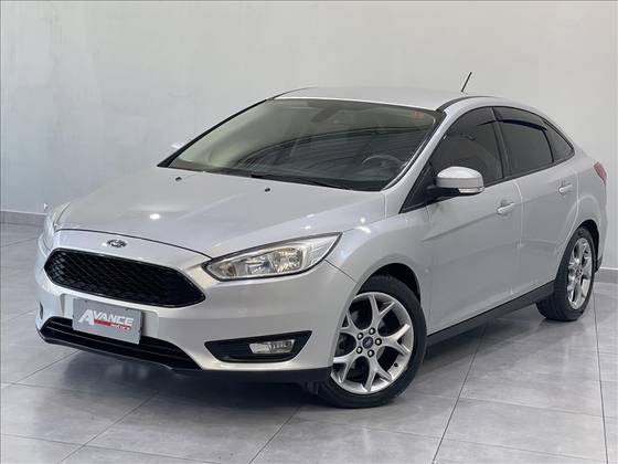 FORD FOCUS 2.0 SE 16V FLEX 4P POWERSHIFT FORD FOCUS 2.0 SE 16V FLEX 4P POWERSHIFT